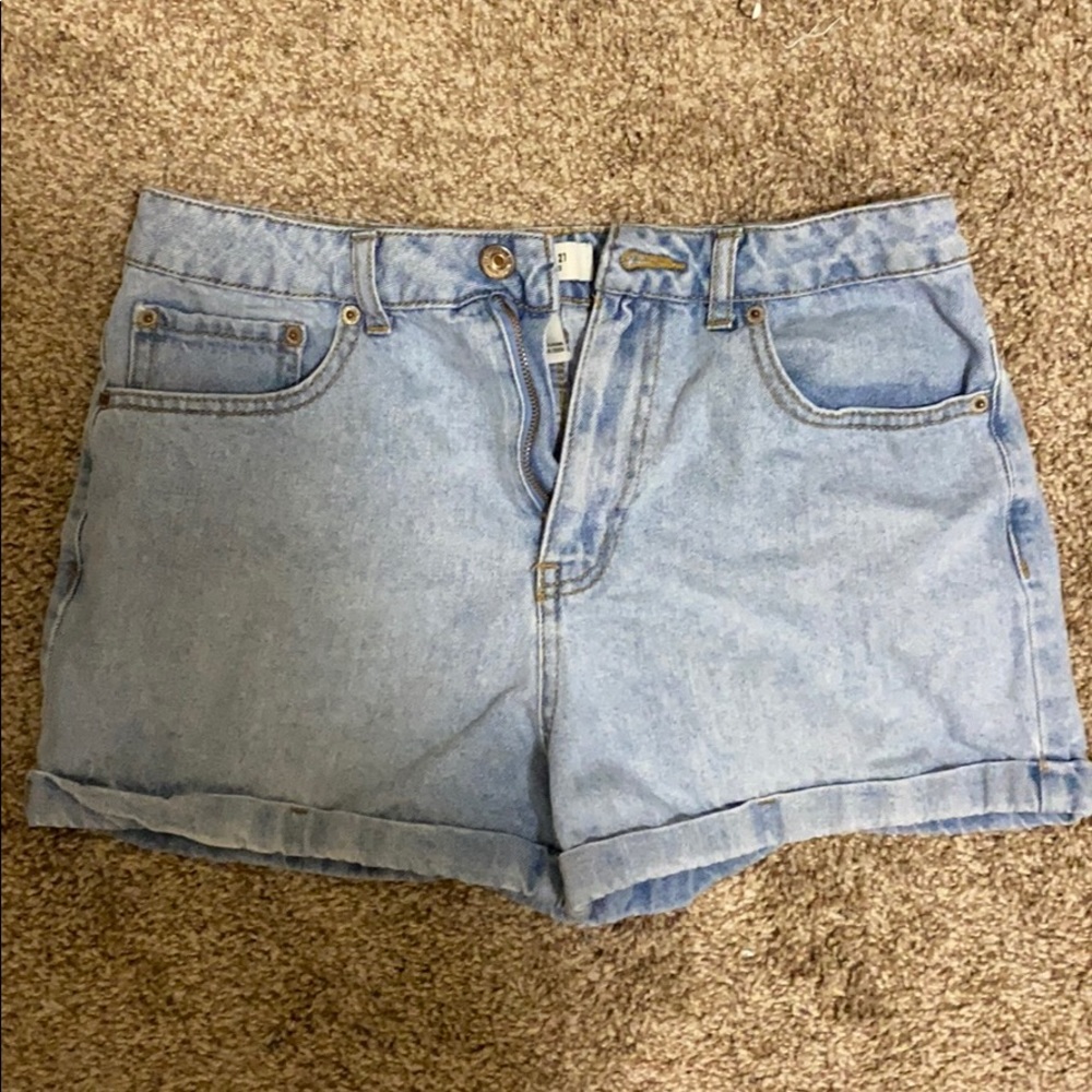 Denim shorts forever 21